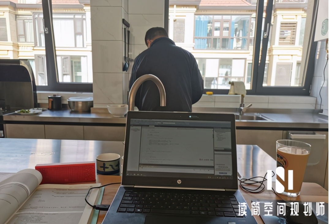 一定要想办法把家变成可以放松，充电的地方