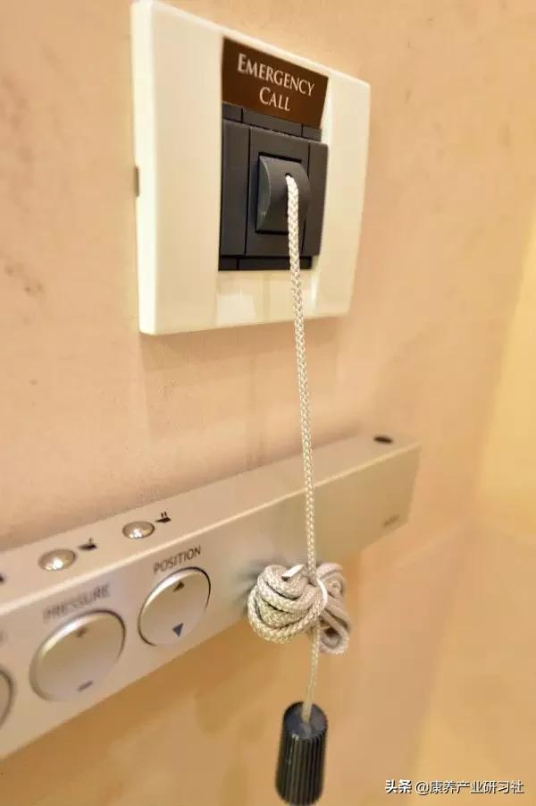 50层楼高、500万元入住押金、5年住满：这个顶级养老公寓长啥样？