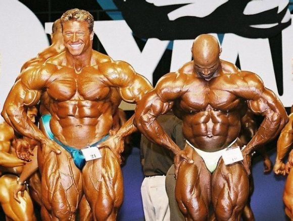 冈特施莱坎普击败罗尼比,冈特施莱坎普vs罗尼2002年