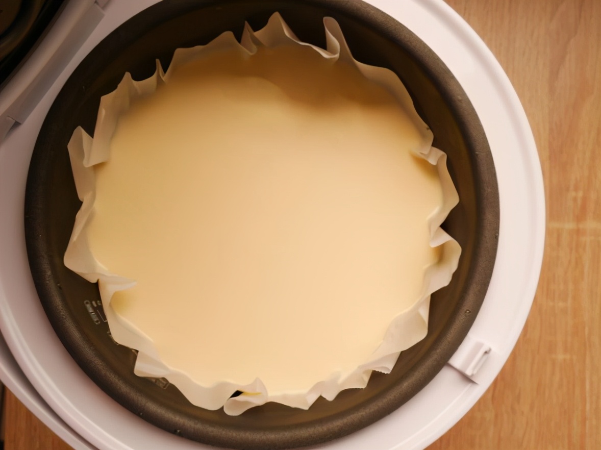 用电饭锅做蛋糕简单方法不用牛奶,电饭锅做蛋糕教程简单不用打蛋机