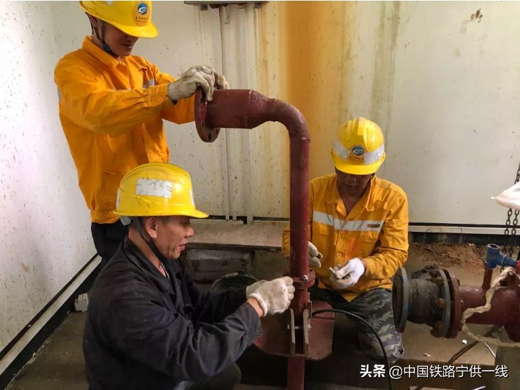 奋战三天！陇凌断水抢修记丨一线故事