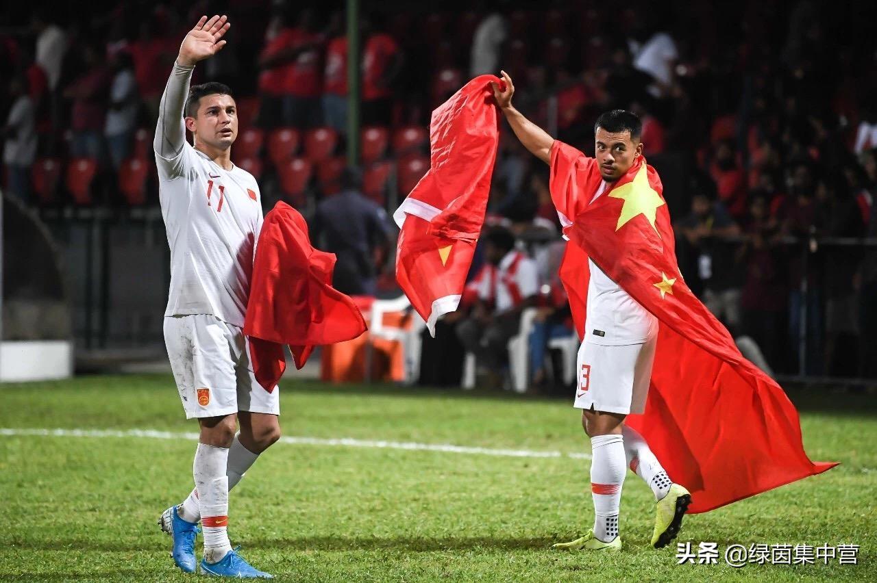 胜利面前，纹身不是事！黄健翔：国脚遮挡纹身只会影响发挥