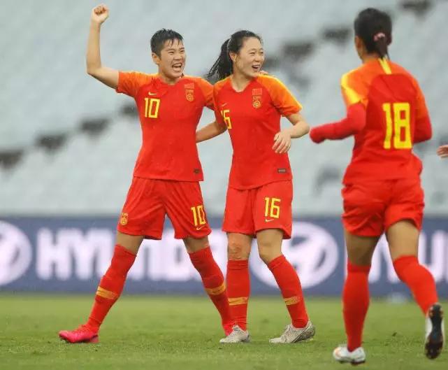 女足夺冠各地网友,南宁女足