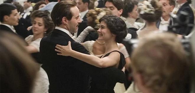 时尚先锋香奈儿讲的什么,时尚先锋香奈儿免费在线看