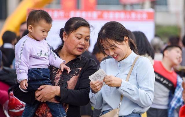 为什么现在的彩票不能卖,现在的彩票还能买吗