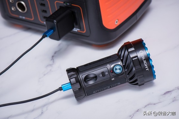 掠夺者手电筒多少钱,傲雷x9r掠夺者手电筒