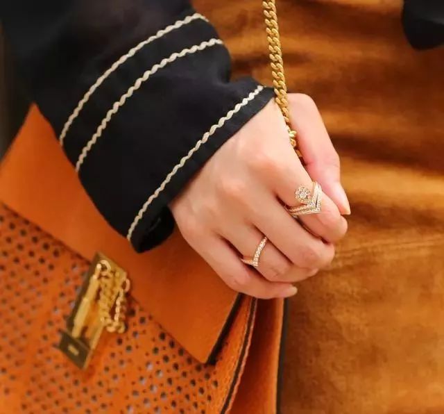 转运招财戒指女气质不掉色,戒指ins小众不掉色招财转运