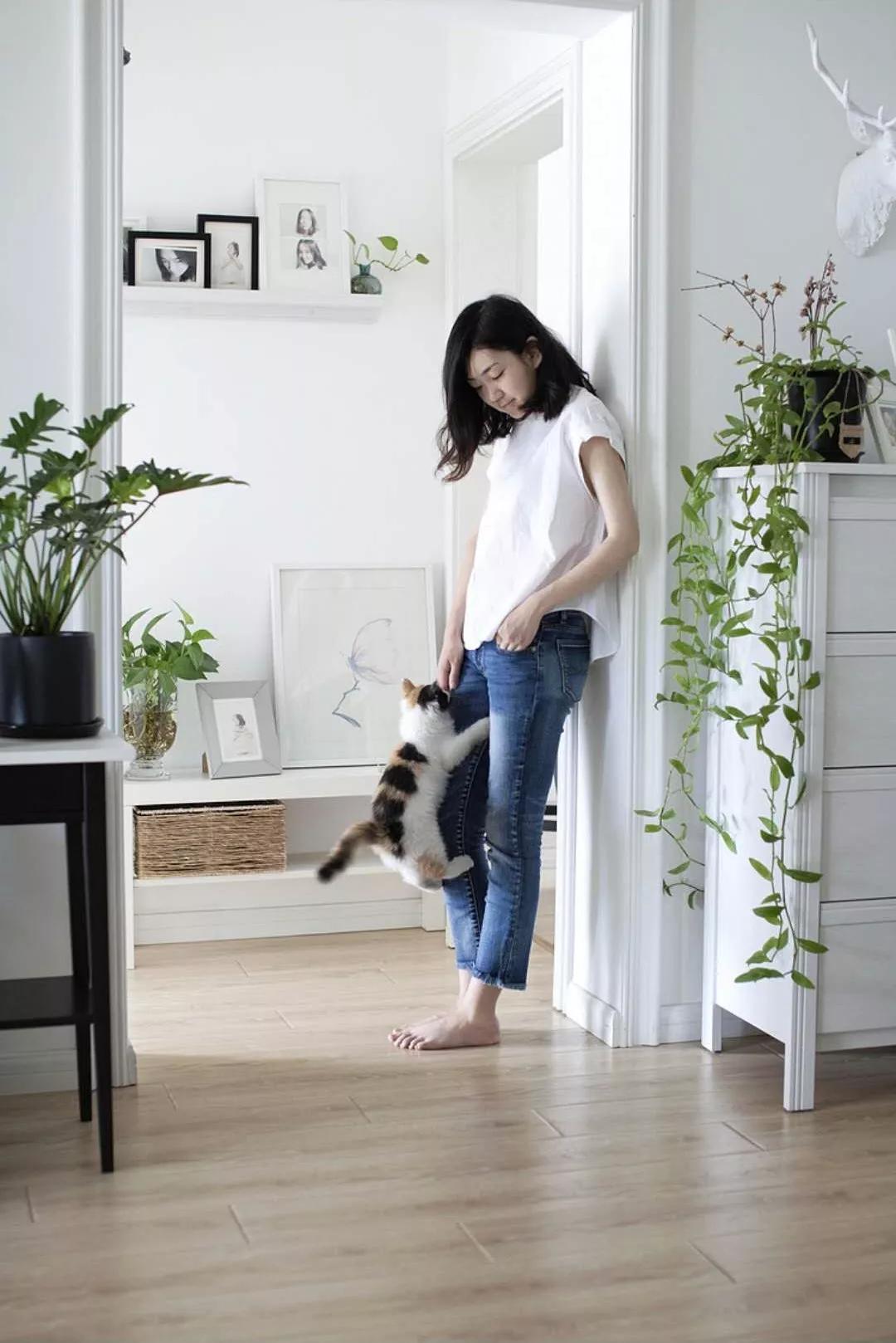 小夫妻98㎡家意外走红！登北京地铁广告，这个家才是都市里的奢侈