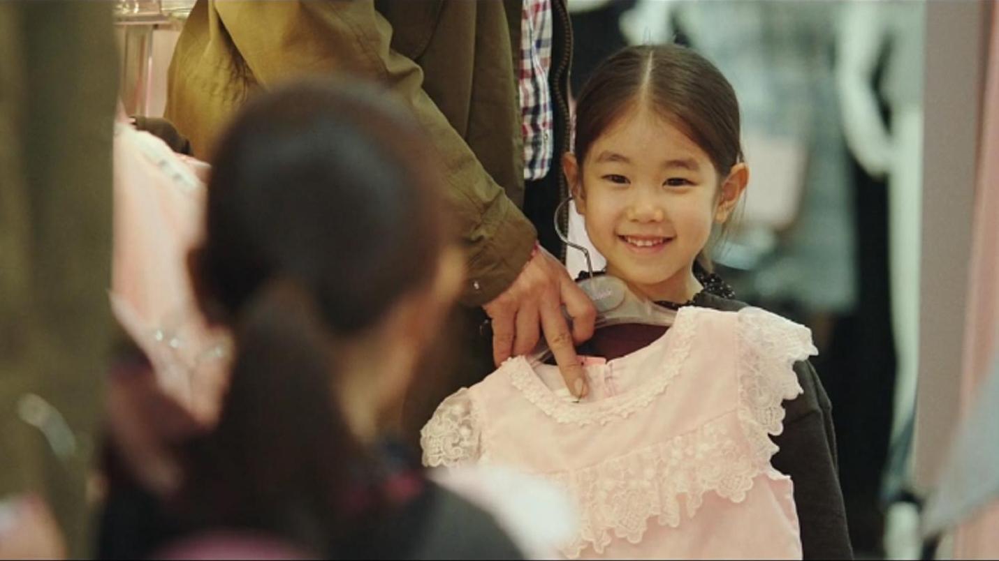 一上映就夺得韩国电影票房冠军，赶超《阿凡达》的纪录，不容错过