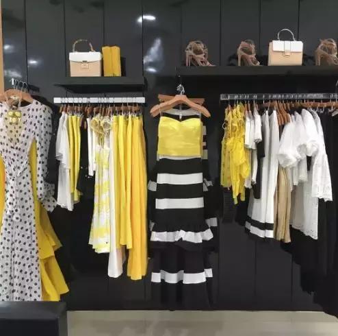 服装店挂衣服陈列技巧,服装陈列挂衣技巧