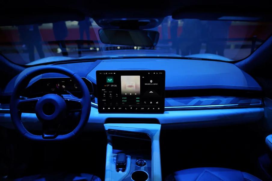 别看特斯拉了！上海车展这7款车最让我心动，合资、豪华无一入选