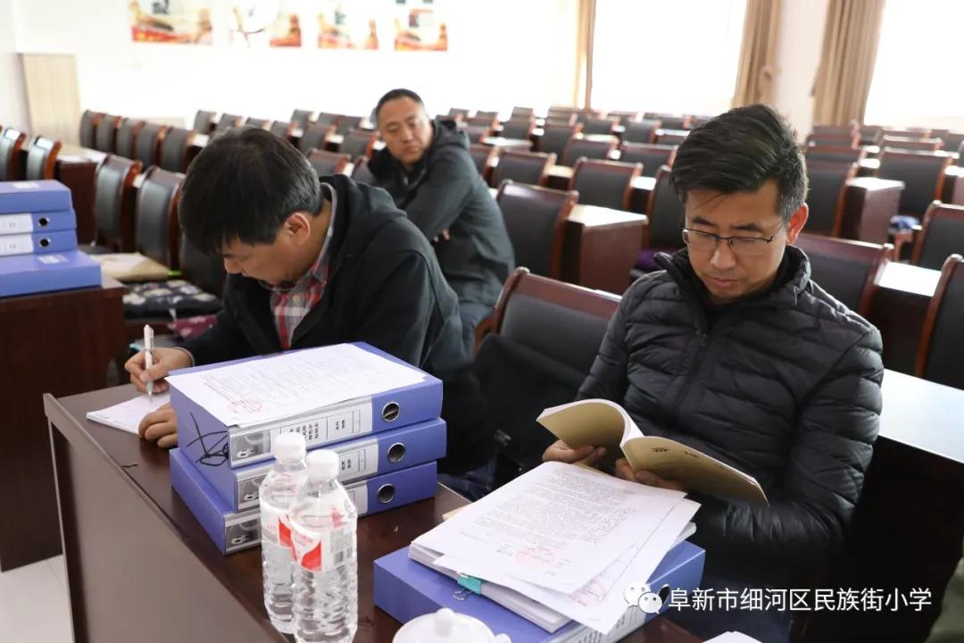 实验小学被评为全国足球特点学校,阜新民族街小学足球