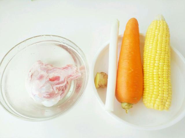 骨头汤放黄芪好还是党参好,骨头汤好喝还是肉汤好喝