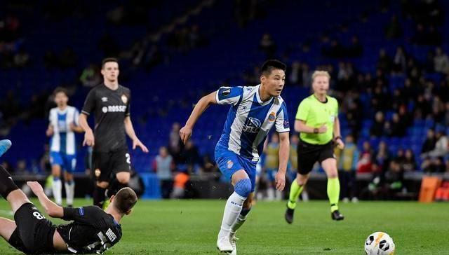 荣获MVP！武磊打进一球外加制造对手红牌，那个世界武回来了