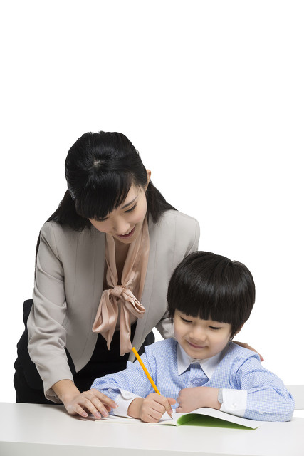 家长如何引导孩子练字,想让孩子学习练字怎么样做比较好