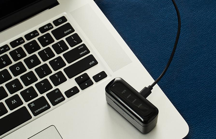 realme无线耳机和oppo耳机,无线耳机哪个牌子性价比最高