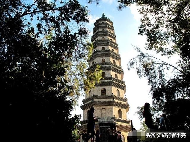 广西十大最值得去旅游景点,广西旅游必去十大景点排名榜