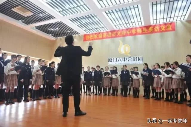 写给青年教师离世的话,年轻有为的老师去世了怎么致敬