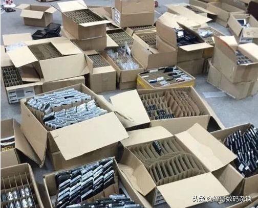 诺基亚3000,06年3000左右的诺基亚手机