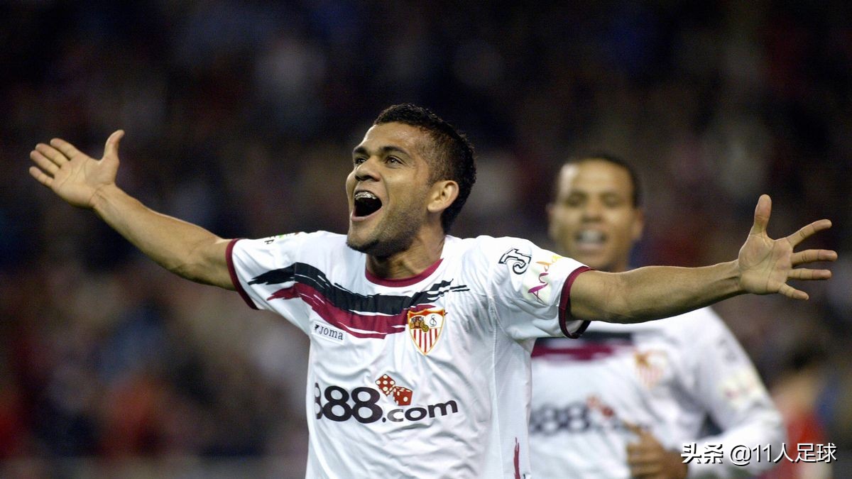 巴萨后卫阿尔维斯,巴萨球星阿尔维斯生涯