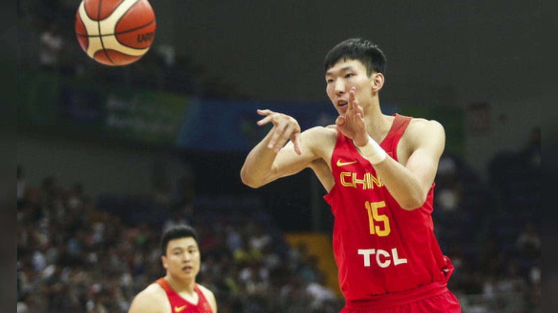 周琦状态引担忧,广东宏远vs约旦周琦