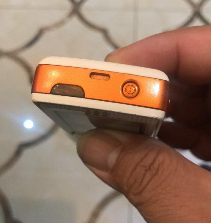 怀旧*党**新收获！闲鱼50元入手索爱W800，中年人的第一台Walkman