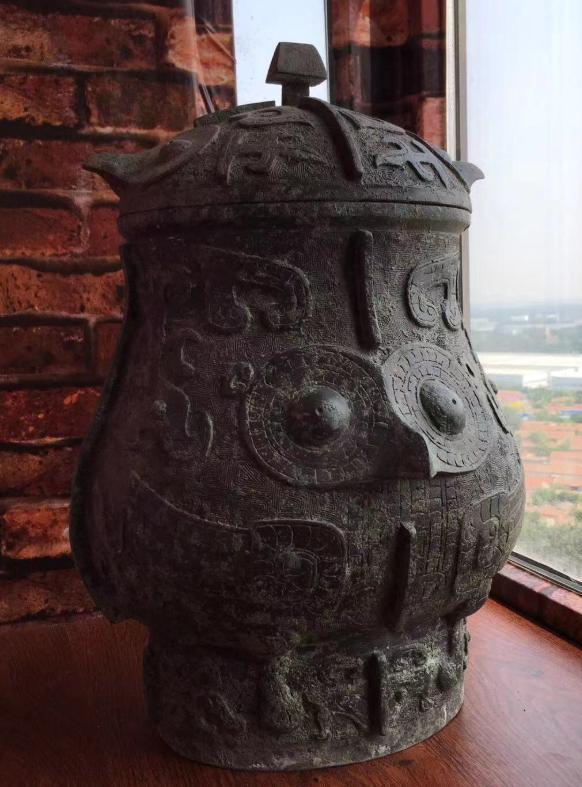 探索文玩鬼市场,老玩家看文玩鬼市