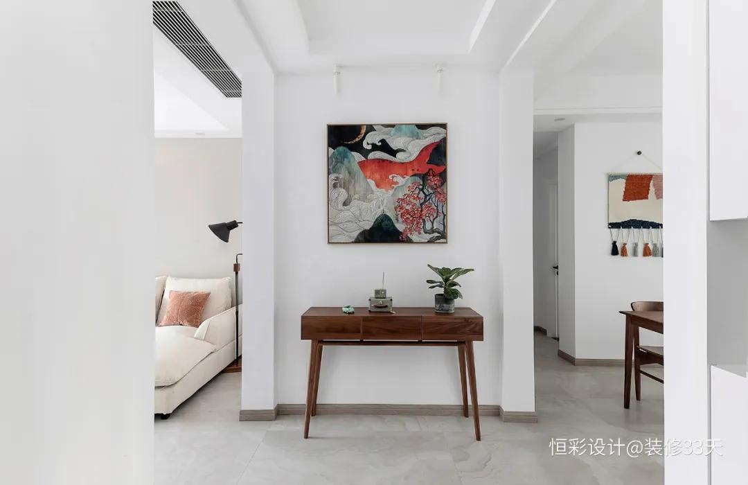 明清家具在现代家庭摆放,原木色古代家具摆放