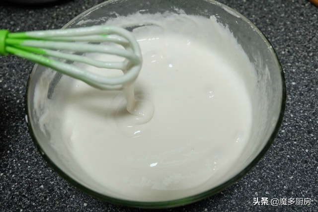 白糖米发糕蒸出来不发粘牙,商业米发糕为啥细腻不粘牙