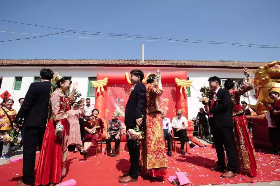 三胞胎姐妹高考均过601分视频,三胞胎高考考出连号