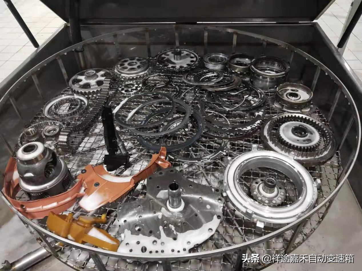 老款别克君越维修费用,2010年别克君越维修