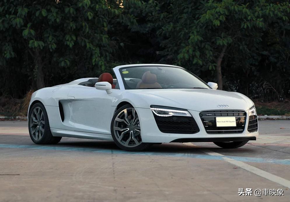 2017款奥迪r8spyder炸街,全新奥迪r8spyder静态实拍