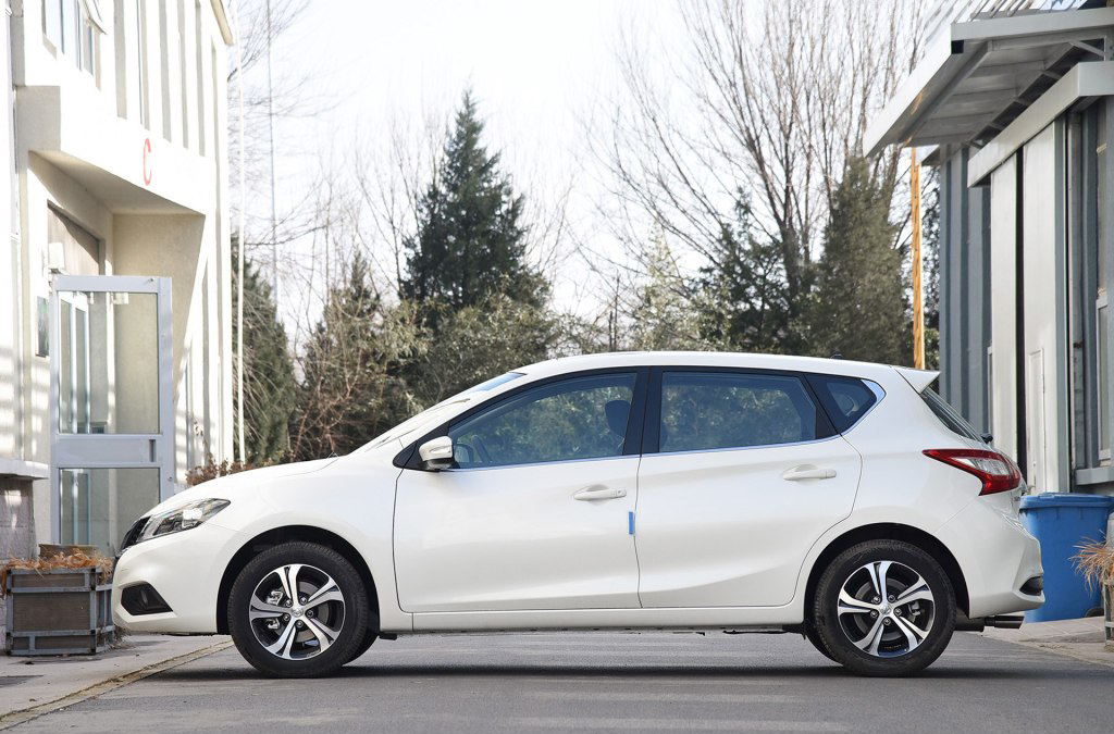 轩逸飞度威驰致炫哪个值得入手,飞度和致炫谁更值得买价格实惠