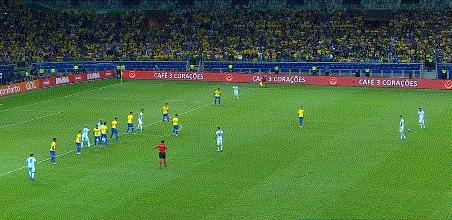 美洲杯-巴西双锋传射2-0胜阿根廷梅西争冠再梦碎