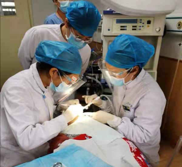 四岁小孩20颗牙坏14颗是什么概念,11岁的孩子牙坏了11颗是怎么回事