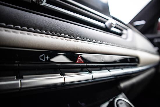 触感肉测小姐姐直呼好嫁的瑞虎7PRO