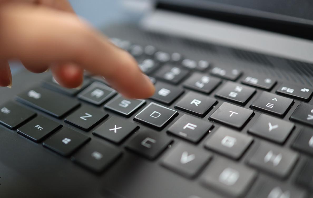 目前公认最值得入手的游戏笔记本,十大值得入手的游戏笔记本