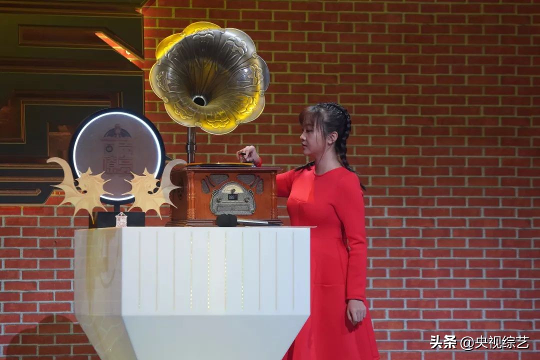 棣栦换鍥芥棗鐝彮闀胯懀绔嬫暍鏄摢閲屼汉,鍥芥棗鐝浠荤彮闀胯懀绔嬫暍