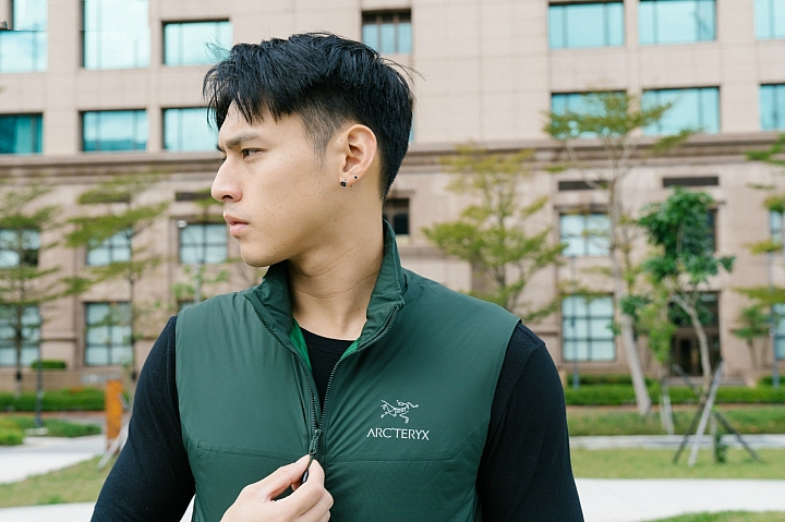 arcteryx始祖鸟哪款过冬,arcteryx始祖鸟冲锋衣日常穿