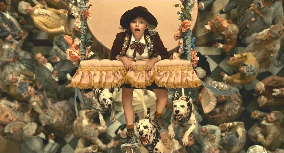 女魔头最终还是逃不过悲惨的下场,女魔头的洗白之路