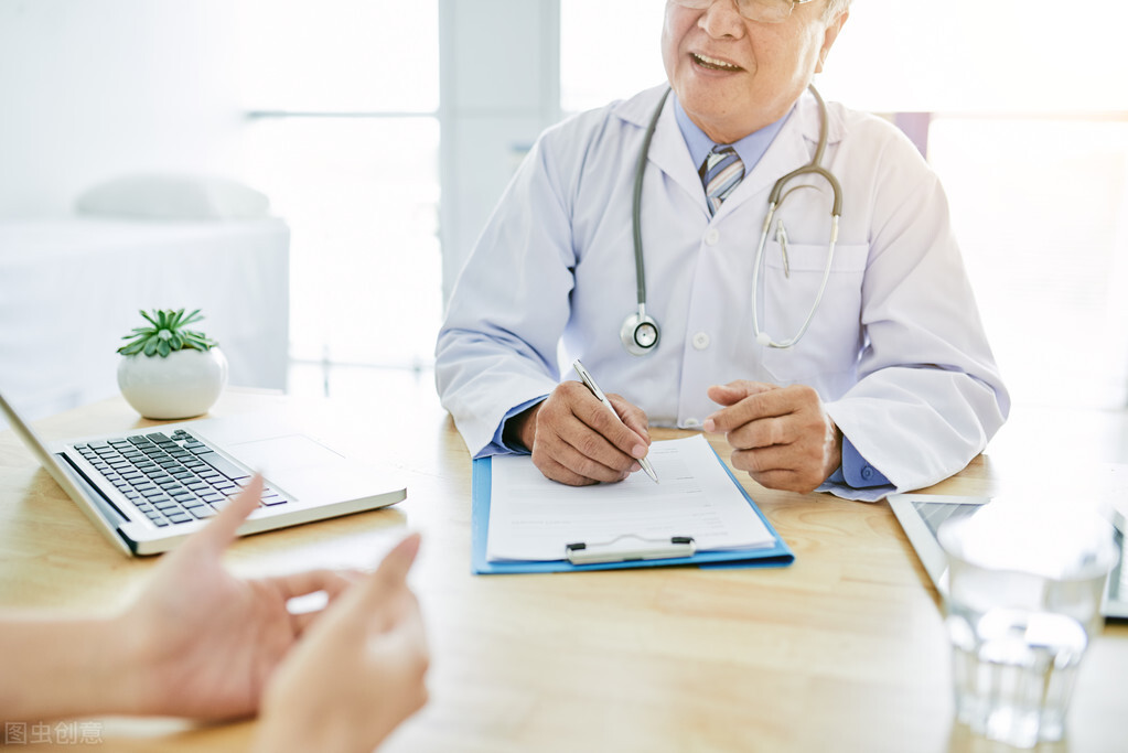 急性胃肠炎发烧饮食,急性胃肠炎几天可以正常饮食