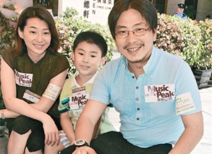 何家劲黄日华关礼杰接地气,何家劲和关礼杰黄日华