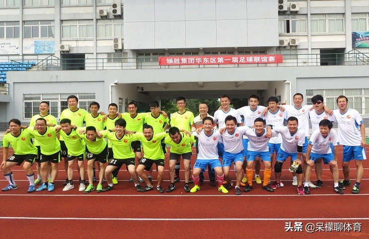 黄圣依关晓彤照片,明星也追星杨紫赵薇