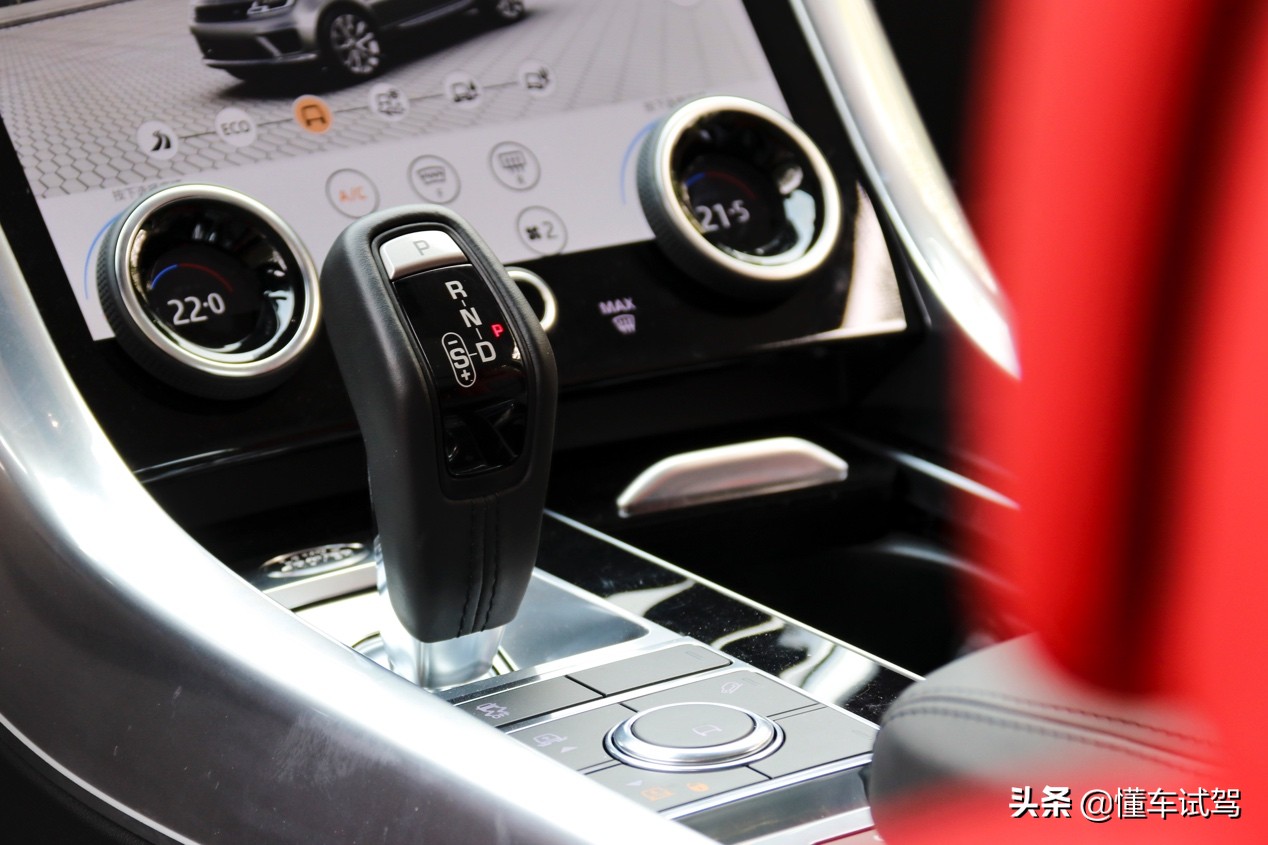 路虎揽胜sva曜夜运动版加长版试驾,14-17款路虎揽胜运动测评