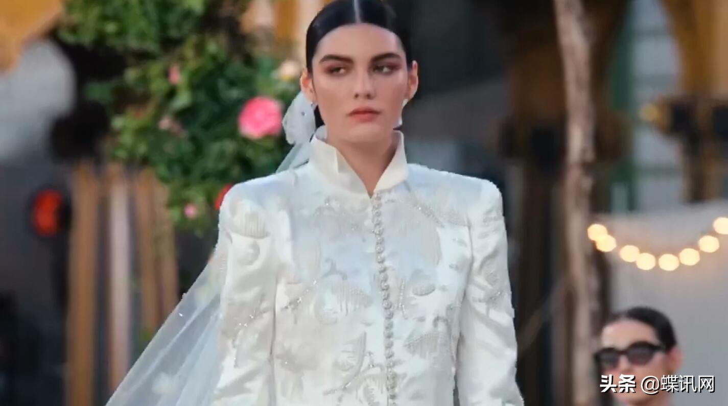 香奈儿高定新娘造型,香奈儿2019春夏高定婚纱