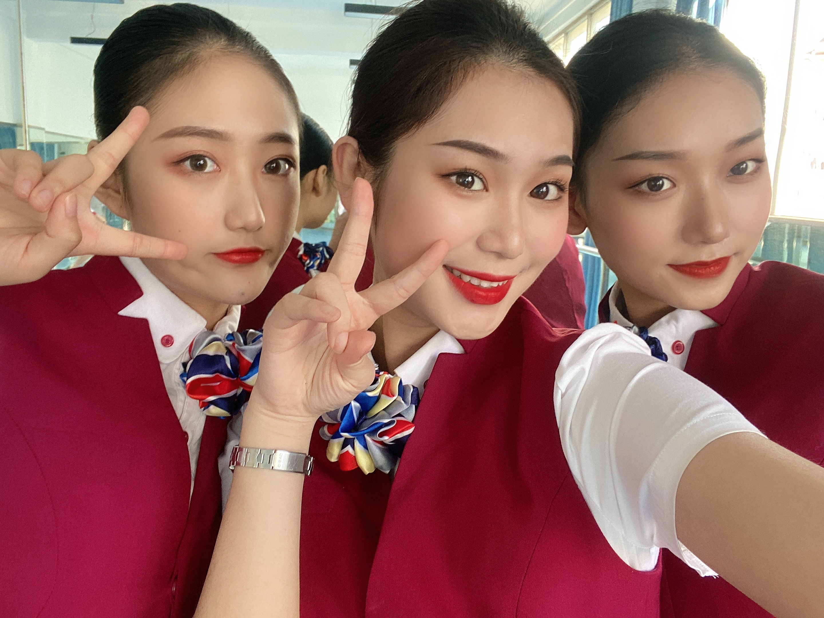 空乘大赛获奖感言--重庆航天职院代表队