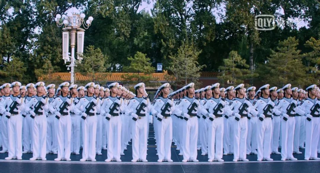 2019阅兵式高清燃集,2019国庆节阅兵超燃victory