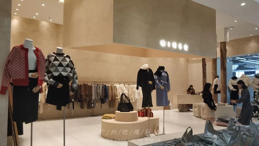 韩国东大门服装在哪里买,韩国东大门服装批发市场地铁