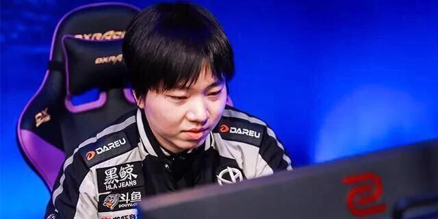 DOTA2：胖头鱼和拒绝鱼，外号里带鱼字真的是因为他们菜吗？