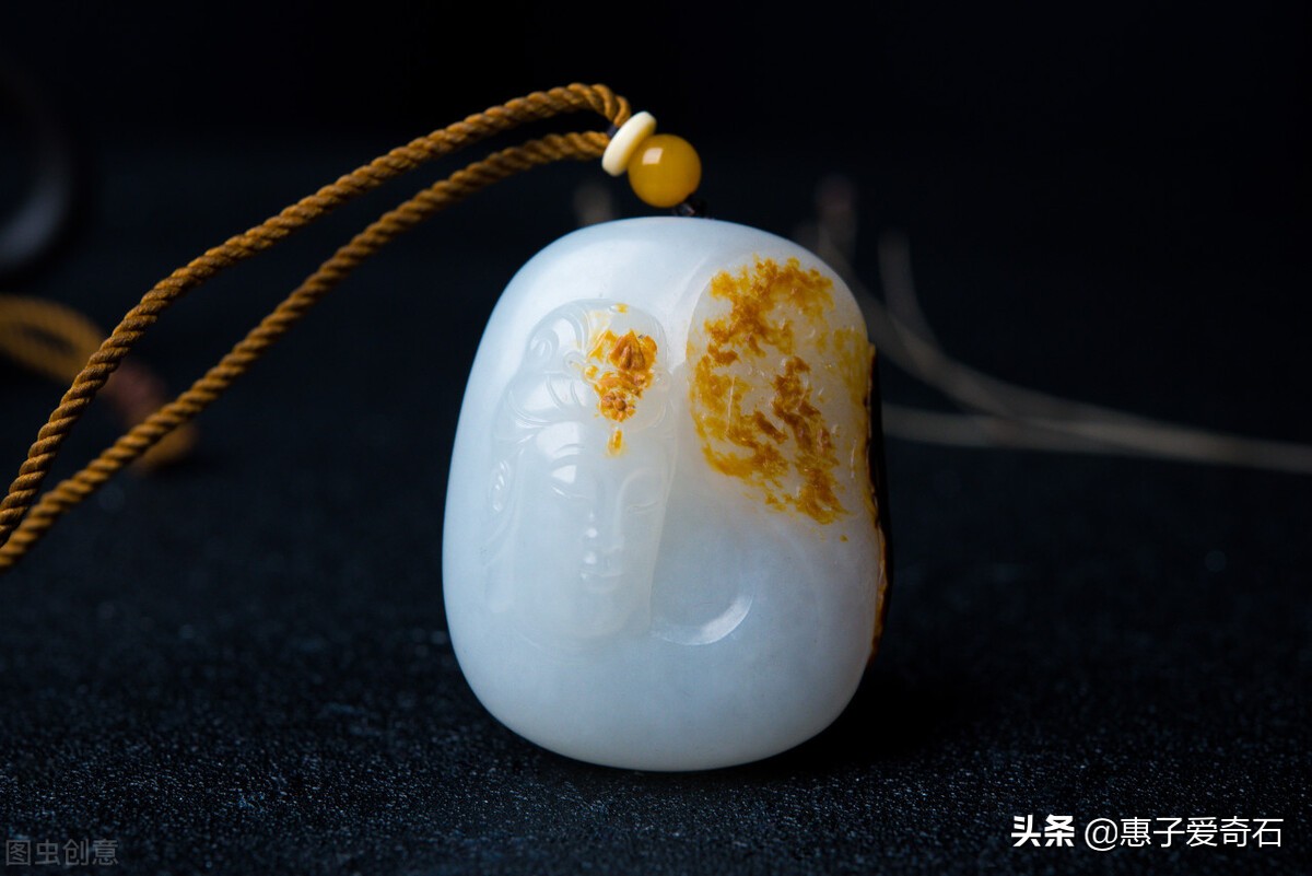 在路边捡的钻石是真的吗,捡到钻石确认真假